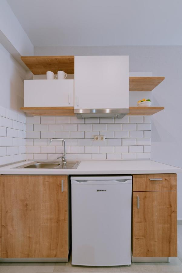 Alion Apartments 프리노스 외부 사진